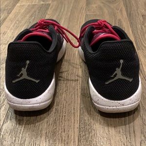 Jordan’s size 7.5 like new condition